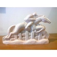 Jeździec na koniu - figura - terakota Francja ok. 1950 r.